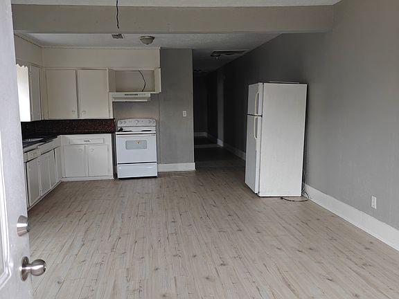 4th image of 1210 Cherry St APT 3