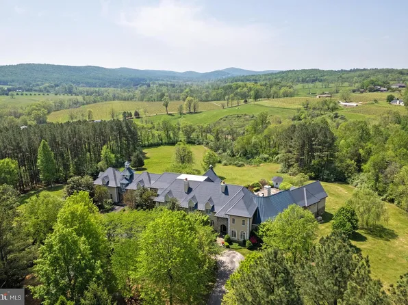 38793 Chelten Ln, Middleburg, VA 20117