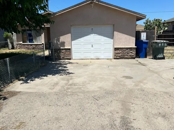 1613 W Whitmore Ave, Modesto, CA 95358