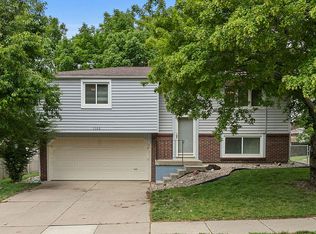 1100 High Plains Rd, Lincoln, NE 68512