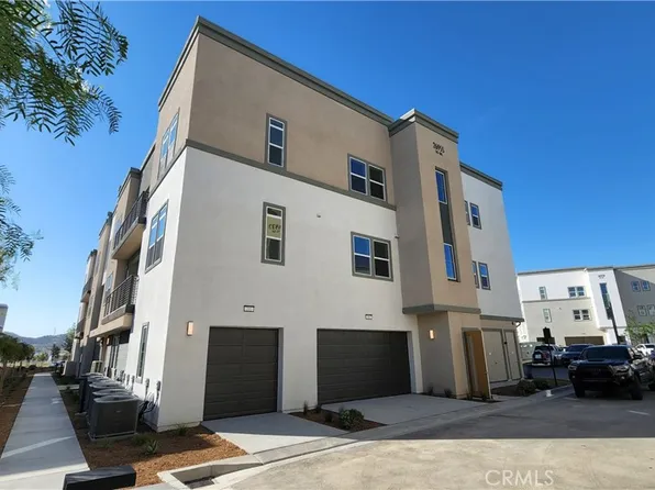 26955 Prospector Rd #201, Stevenson Ranch, CA 91381