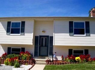 10734 Hollaway Dr, Upper Marlboro, MD 20772