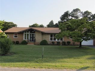 20316 Loyal Ave, South Chesterfield, VA 23803