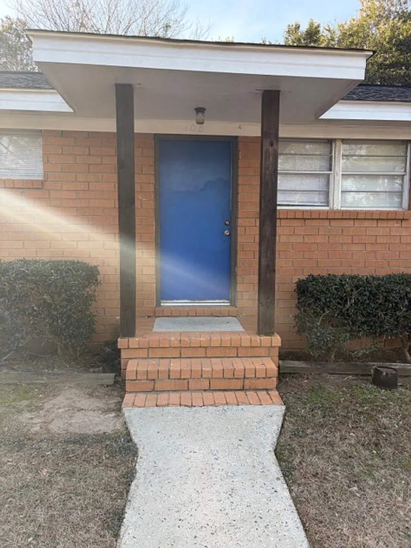 615 Cedarwood Dr #504 photo 1