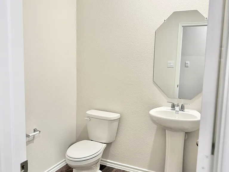 7007 Moonflower Ln — Photo 8