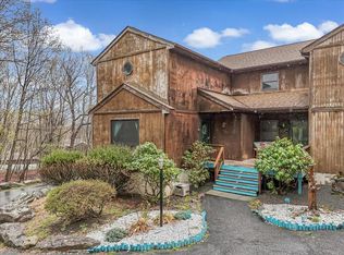 232 Image Dr, Scotrun, PA 18355