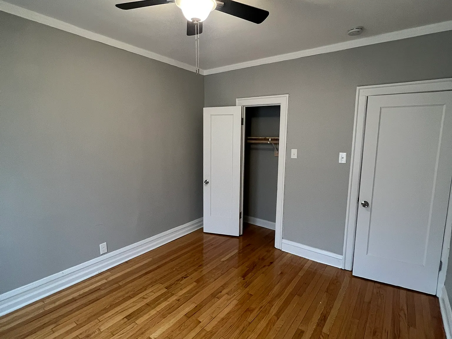 2 bed, 1000 sqft, $1,350 — Photo 4