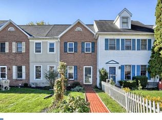 104 Chukar Ct, Lititz, PA 17543