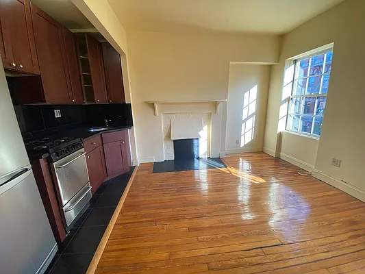 Rented by Best Apartments North Inc | media 9