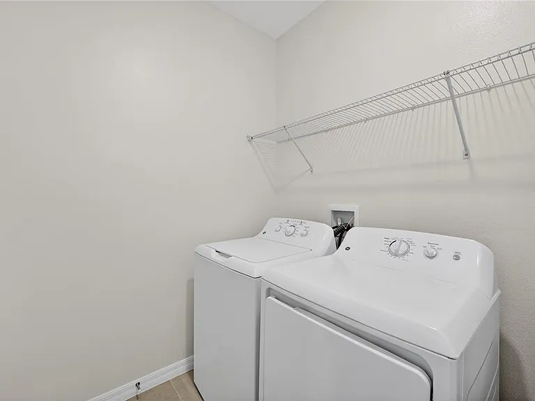 3346 Lapis Lake Dr — Photo 18