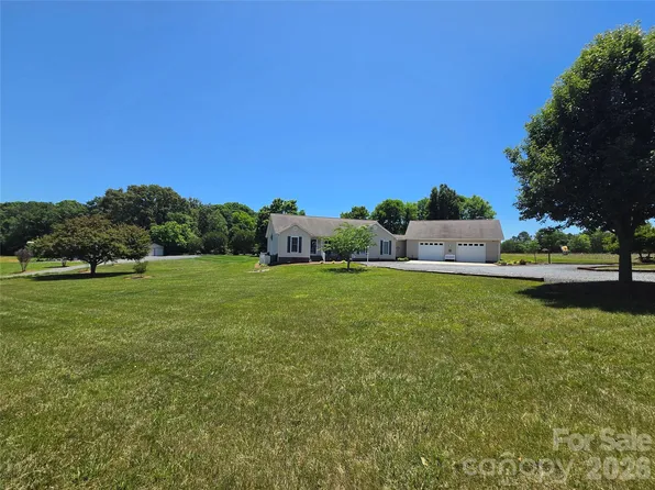 16182 Austin Rd, Locust, NC 28097