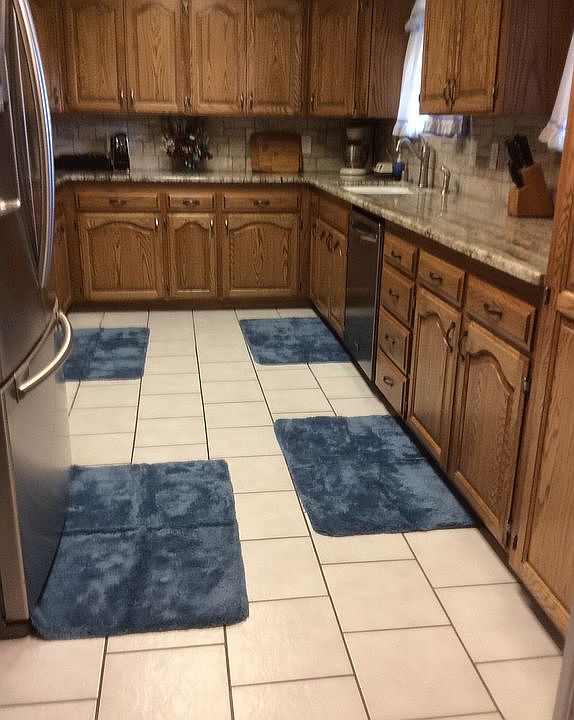 1st image of 25565 Tamarisk Dr