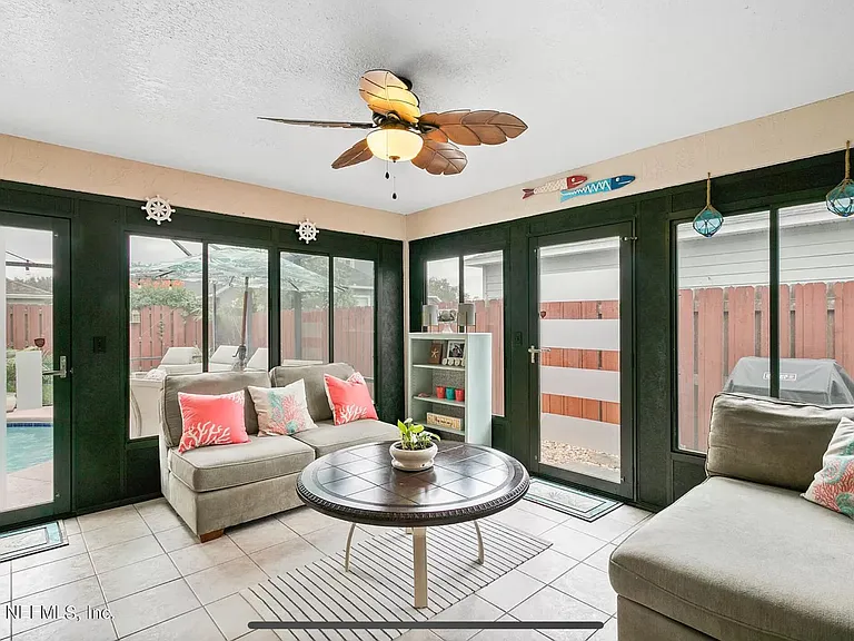 12966 Quincy Bay Dr — Photo 17