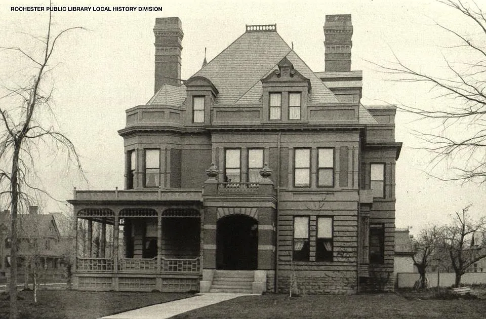 757 East Ave #2