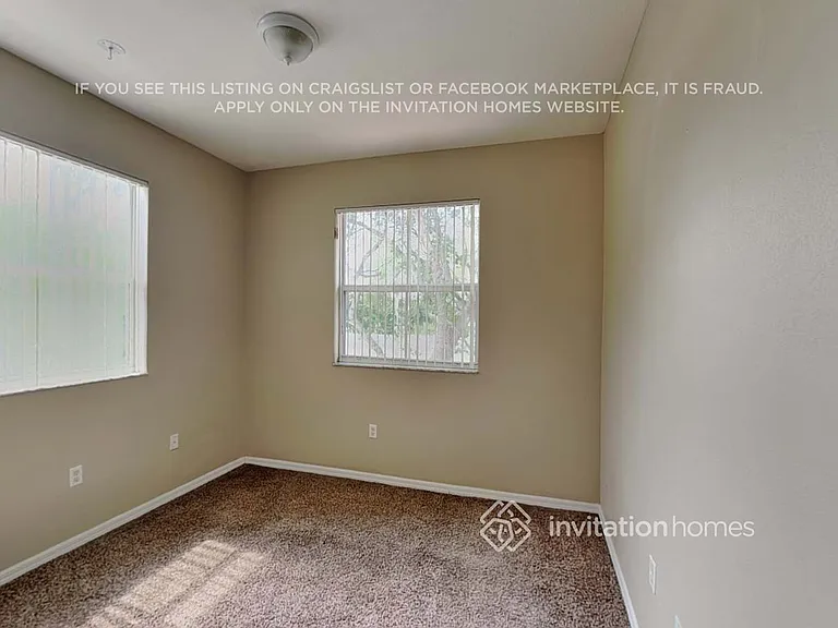 15307 SW 88th Ter — Photo 17