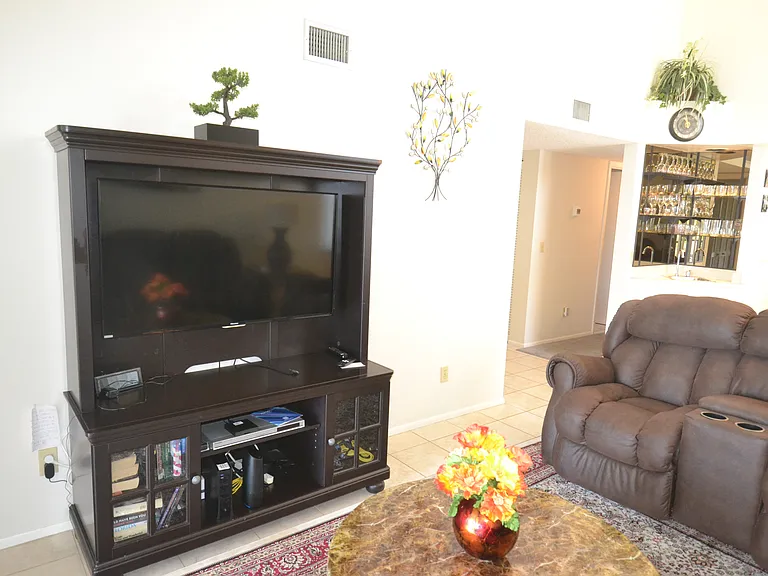 336 Woodlake Wynde — Photo 32