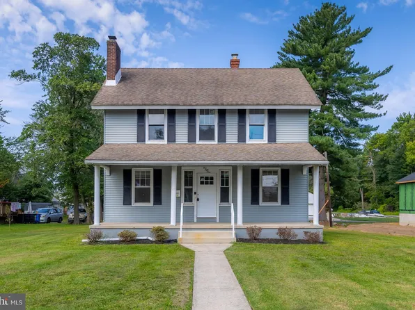 151 Patterson Ave, Gibbstown, NJ 08027