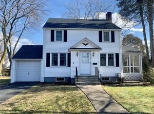 810 Huntington Tpke, Bridgeport, CT 06610