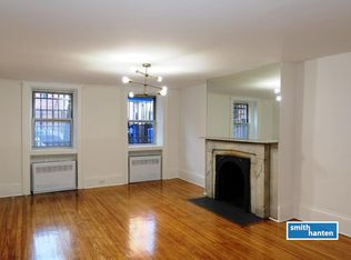 164 Hoyt St #1, Brooklyn, NY 11217