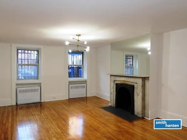 164 Hoyt Street image 1 of 12