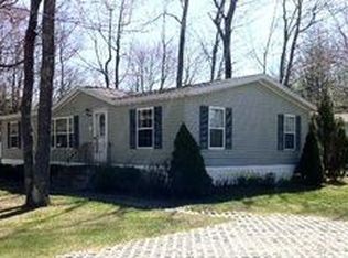 4 Rockland Dr, Old Orchard Beach, ME 04064