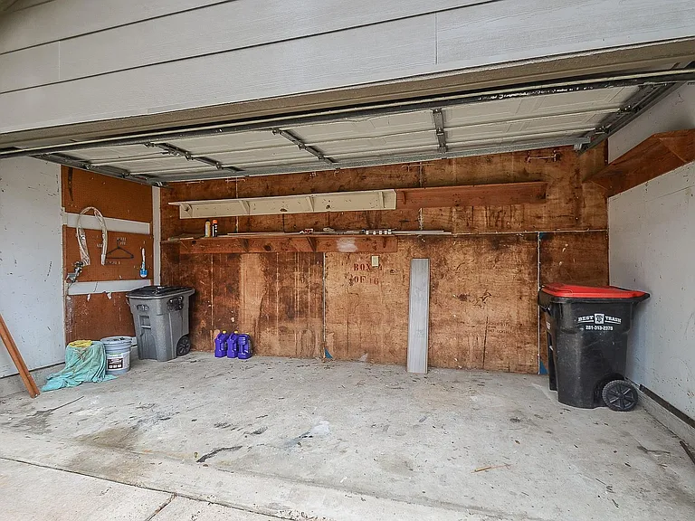 22006 Silver Lode Dr — Photo 27
