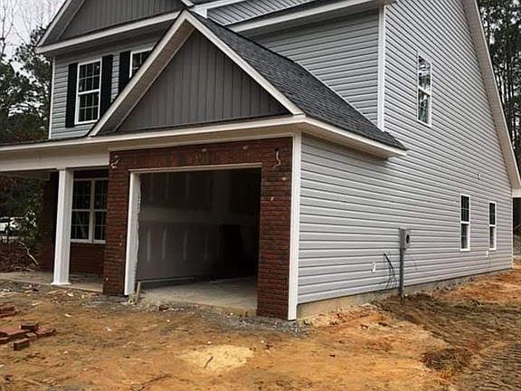 4th image of 609 Lewis St #7