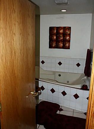 3rd image of 4816 Bismarc Dr