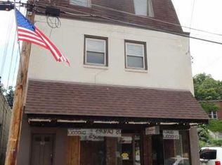 512 Cavitt Ave #2, Trafford, PA 15085