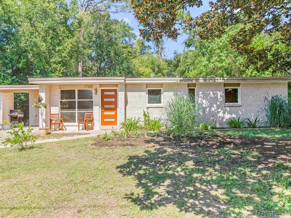 3760 Winona Dr, Pensacola, FL 32504