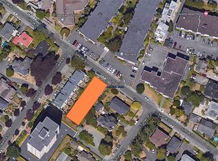 557 Simcoe St, Victoria, BC V8V 1M2