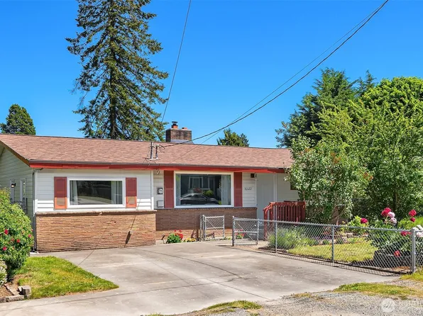 16022 11th Avenue SW, Burien, WA 98166