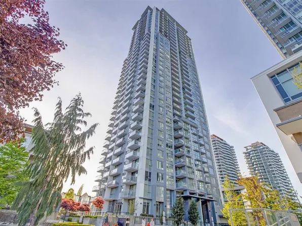13325 102a Ave #3103, Surrey, BC V3T 0J5