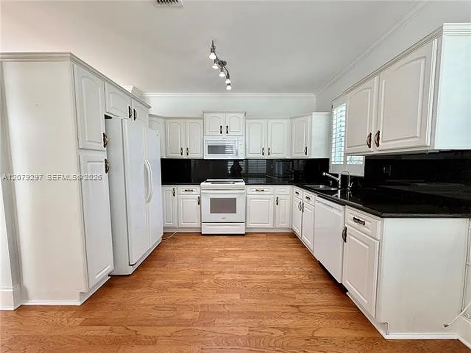 1135 Cliffrose St #Townhouse 1135