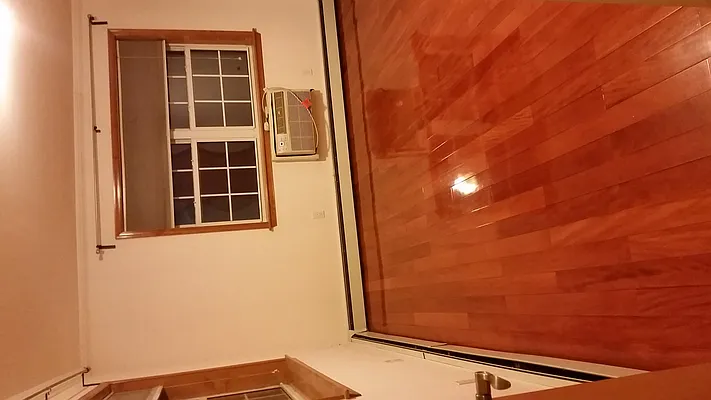 Rented by D J Real Estate LLC | media 4