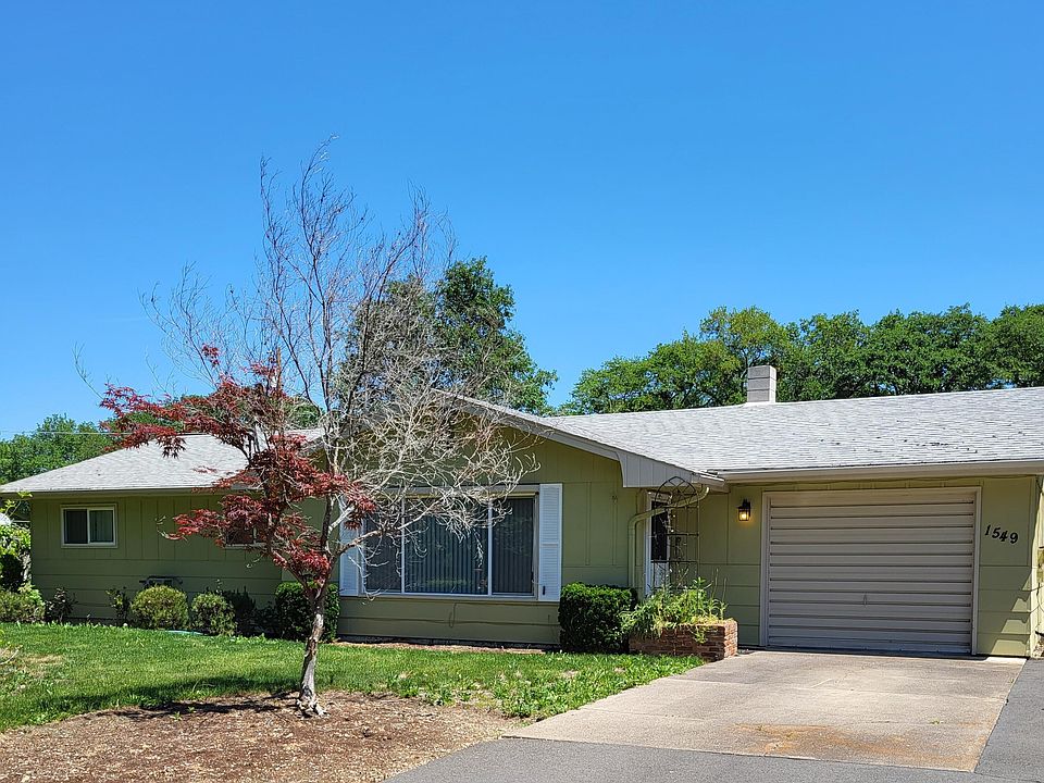 1st image of 1549 Magnolia Ave