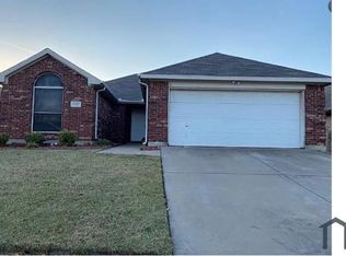 8025 Adcock Ct, Fort Worth, TX 76137