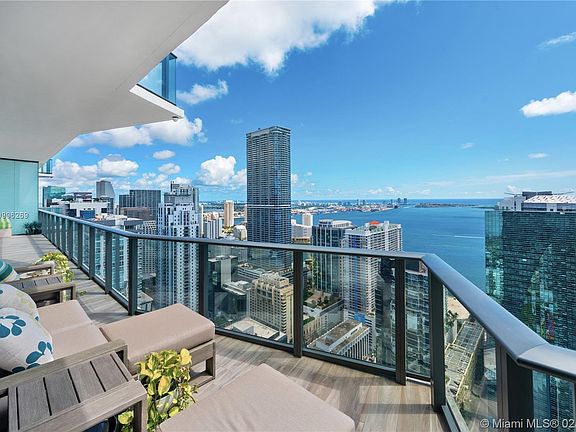 5th image of 1300 S Miami Ave #Penthouse 4903