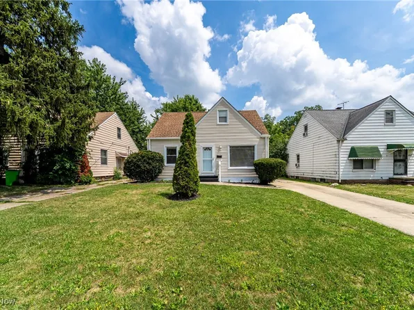 3917 Warrensville Center Rd, Warrensville Heights, OH 44122