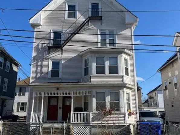 128-130 Summer St, Central Falls, RI 02863