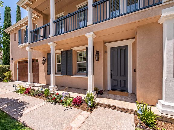 3rd image of 3349 Whispering Glen Ct
