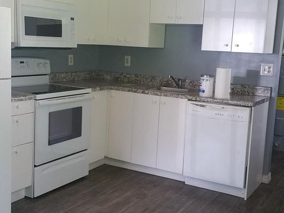 4th image of 346 Harrill St