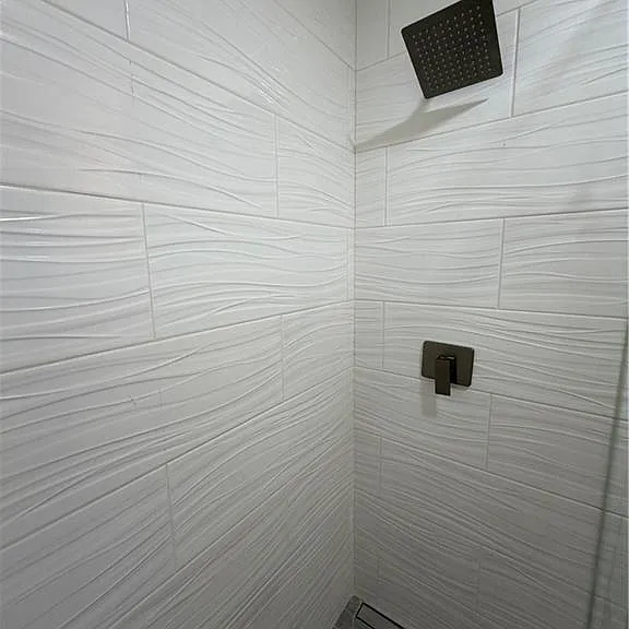 4635 Lois Dr — Photo 11
