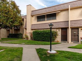 5953 Via Casitas, Carmichael, CA 95608
