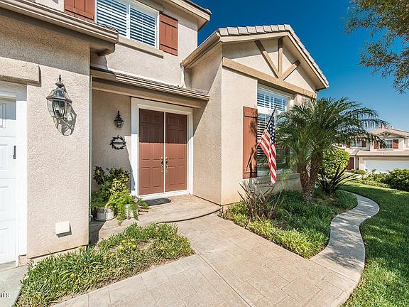 2nd image of 945 Biscayne Palm Pl