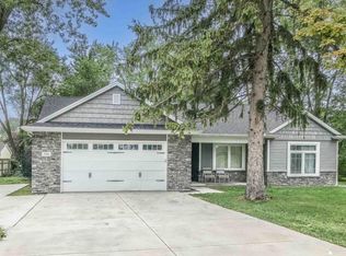 7331 Elmwood Rd, Temperance, MI 48182