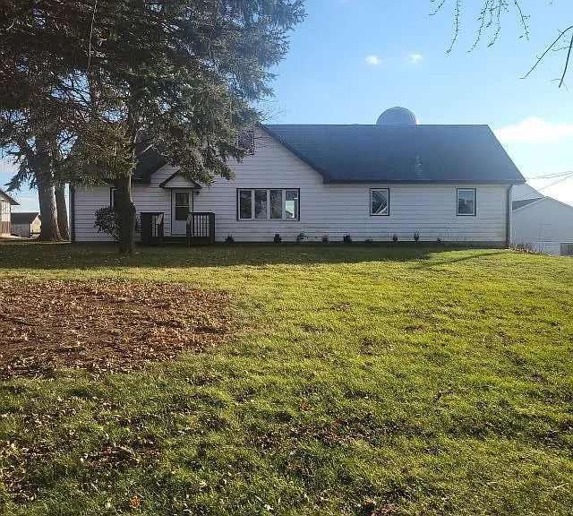 45W005 Berner Rd #B — Photo 1
