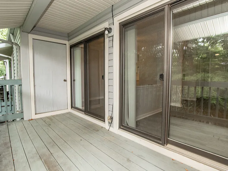 11064 Harrowfield Rd — Photo 17