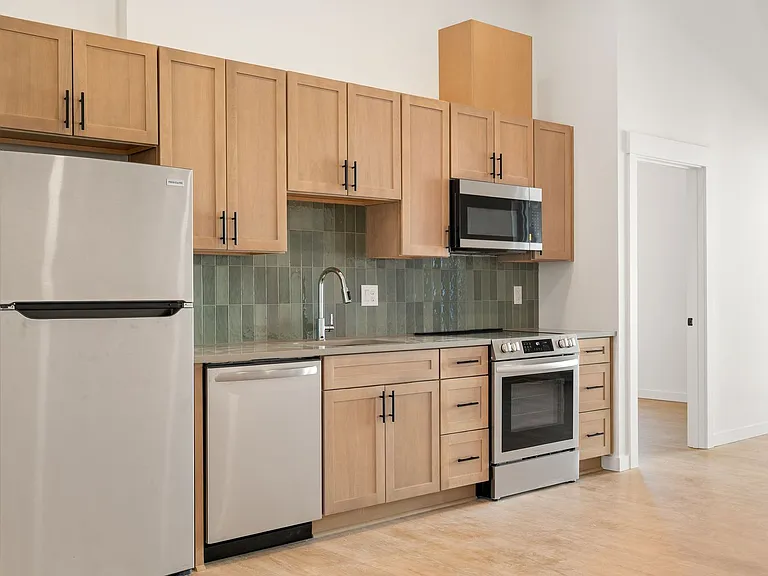 2508 SE 32nd Ave — Photo 47