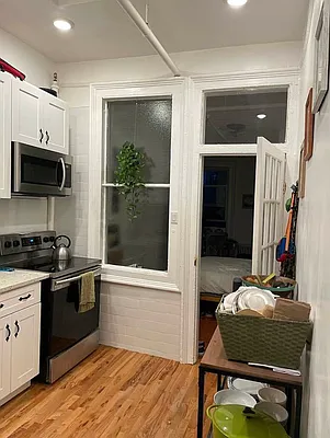 Rented by Brooklyn Real Estate Services | media 3